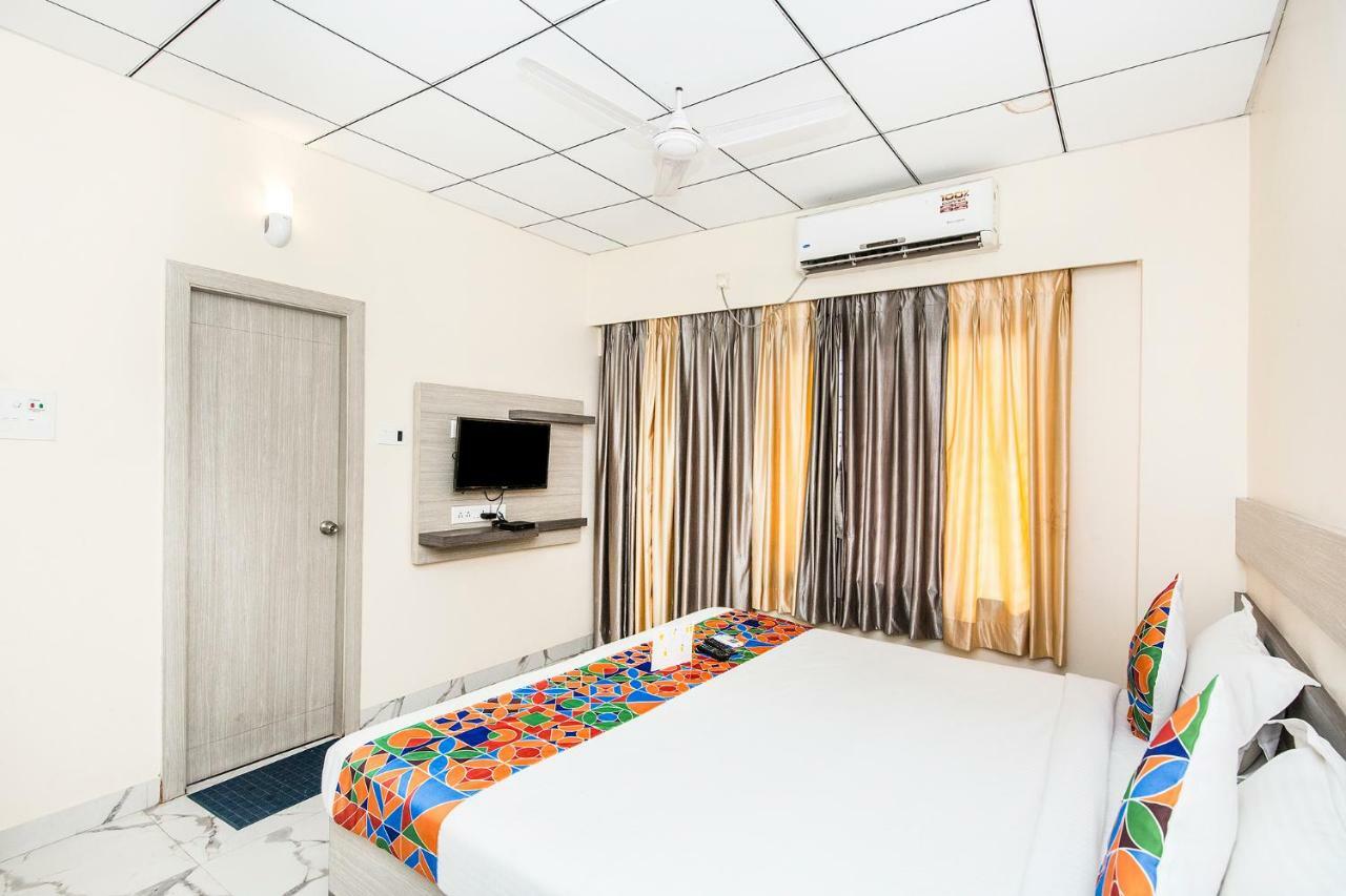 Fabhotel Shivangan Kolkata Airport - Fully Vaccinated Staff Bagian luar foto